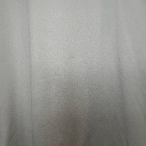 Patagonia Two-Tone Hoodie with Graphic - Picture 5 of 5